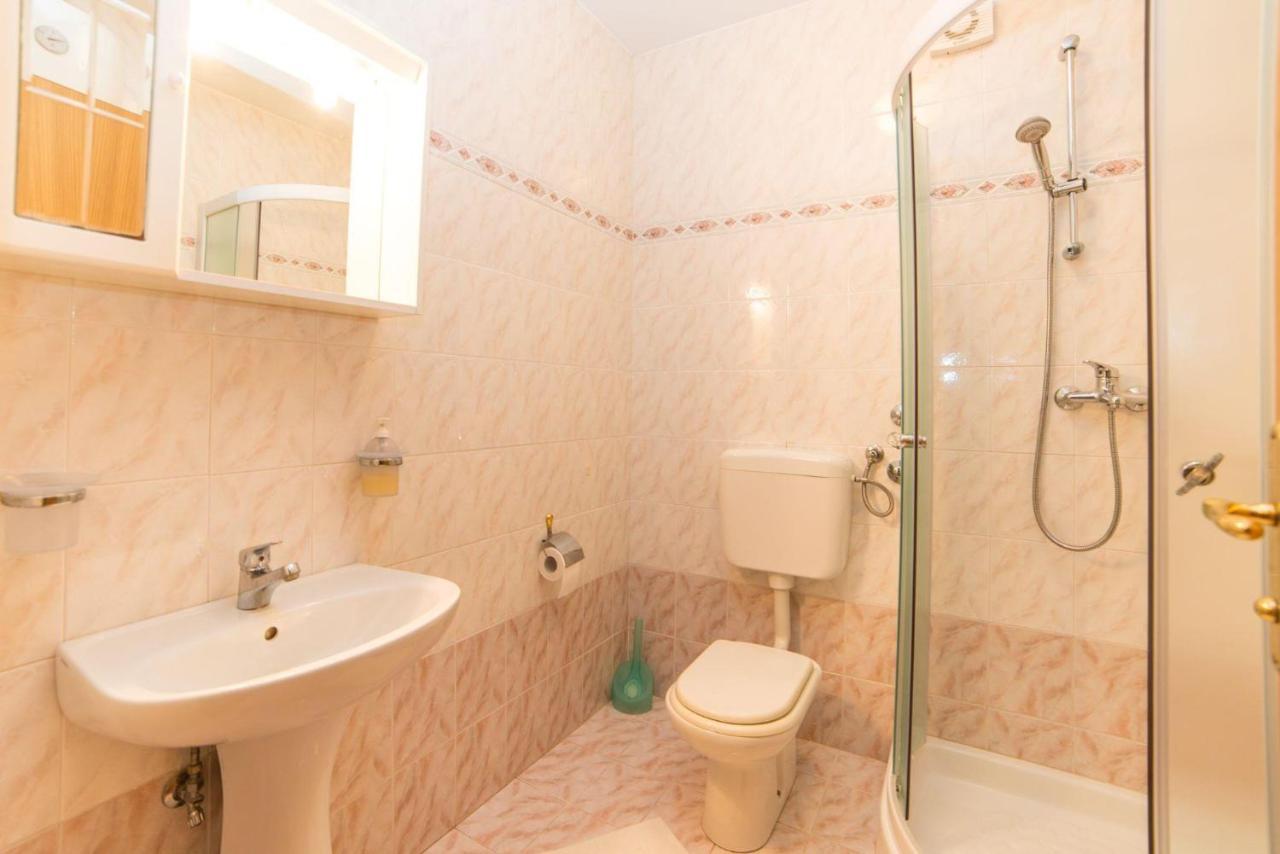 Rooms Glavan 63 روفينج المظهر الخارجي الصورة