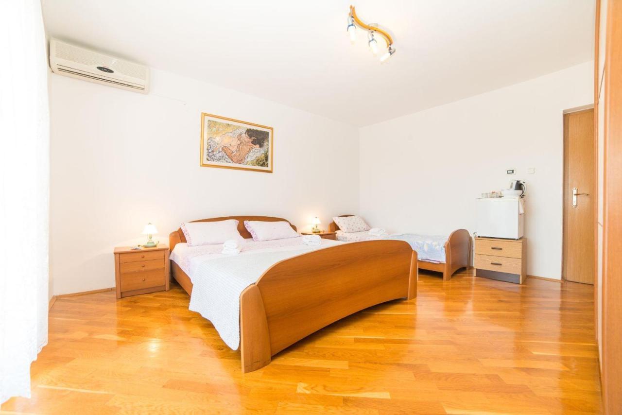 Rooms Glavan 63 روفينج المظهر الخارجي الصورة